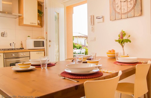 Roiano-Gretta-Barcola-Cologna-Scorcola Apartment | Trieste (Barcola) - Apartment in villa with private garden, 300 meters from the sea