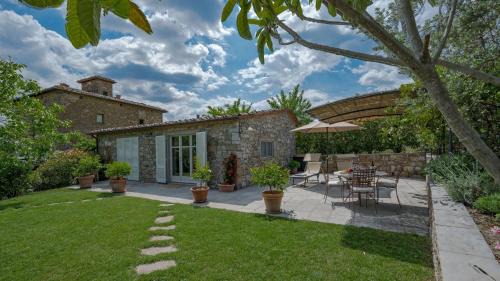 Gaiole in Chianti Villa | Trifoglio