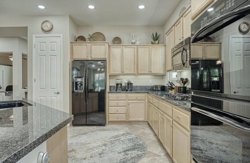 La Quinta House | Trilogy (55+)Spacious, Open and Private Home (30+days)