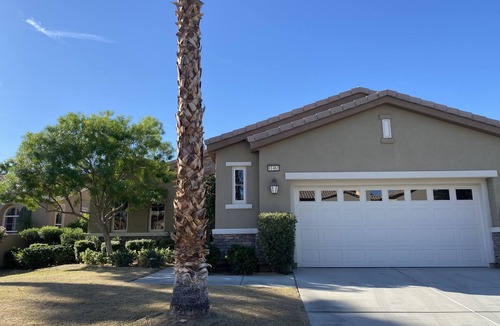 La Quinta House | Trilogy (55+)Spacious, Open and Private Home (30+days)