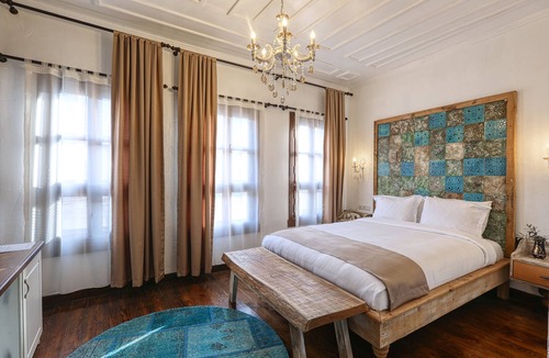 Zeytinbagi Hotel | Trilye Bay C Konak