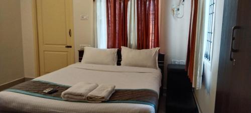 Thoraipakkam Hotel | Trinetraa Inc