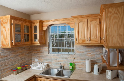 Inch Marlowe Apartment | Trinity Breeze Apartments