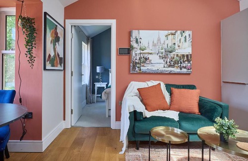St Albans Apartment | Trinity House By Ritual Stays