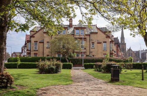 Bridlington Old Town House | Trinity Lodge