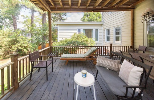 Durham Apartment | Trinity Park Home Walk to Duke & Downtown