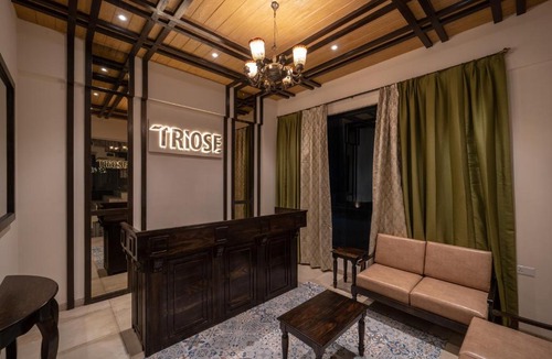 Hudco Colony Hotel | Triose Boutique Hotel Lonavala