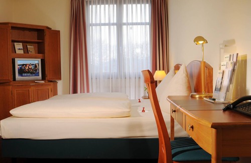 Weisenau Hotel | Trip Inn Bristol Hotel