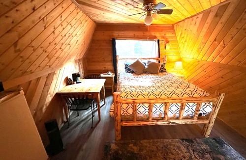 West Glacier Resort | Triple G's Resort - Cabin 2