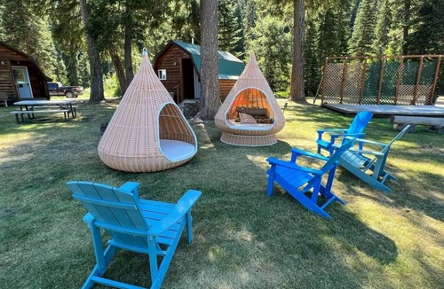 West Glacier Resort | Triple G’s Resort - Geodome 15