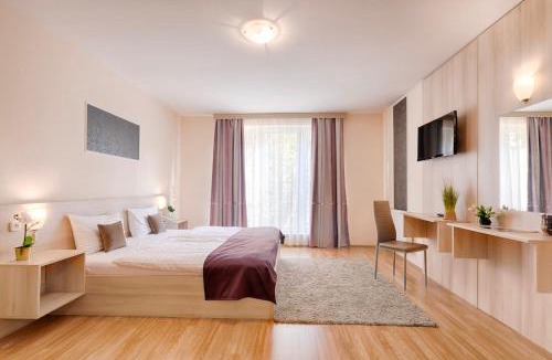 Magdolna negyed Hotel | Triple M Hotel