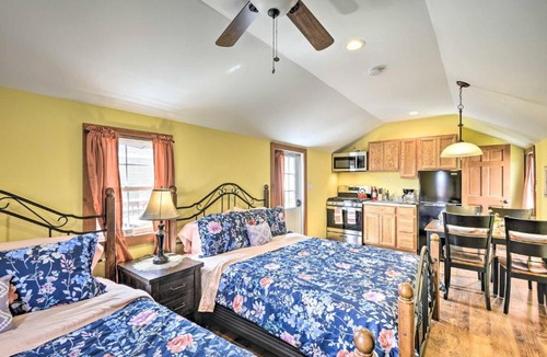 Pleasant Mount Hotel | Triple Suites At Equestrian House