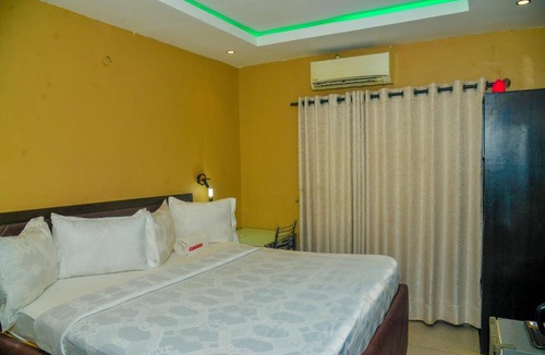 Surulere Hotel | Triple Tee Hotel