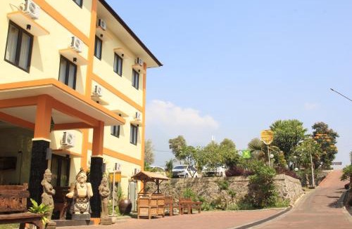 Sidomulyo Hotel | Tripletree Ciptaningati Culture Hotel