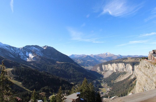 Avoriaz Apartment | Triplex apartment Avoriaz 8 pax, fireplace, balcony