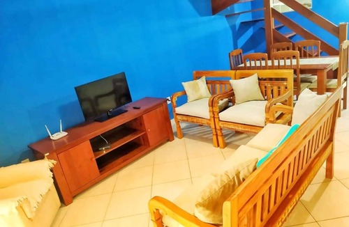 Pero House | Triplex house with ocean view.