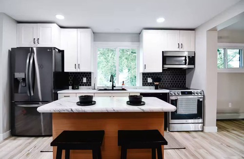 Bismarck Condo | Triplex Oasis - Unit A