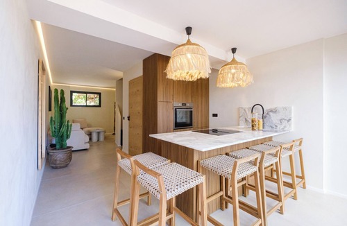 Guerrevieille Apartment | Triplex sea view 100m beach Gulf of St Tropez