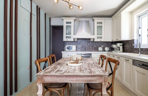 Mousata Villa | Trithea Villa – Peaceful Kefalonia Escape with Pool & Sunset Views
