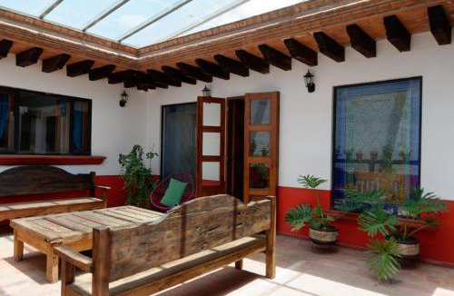 Historic Centre House | troje tradicional purépecha -live the experince-