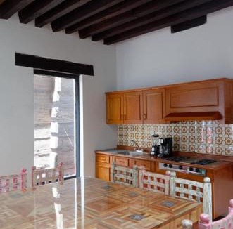 Historic Centre House | troje tradicional purépecha -live the experince-