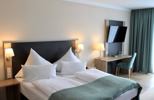 Ortsmitte Hotel | Troll's Brauhaus Hotel
