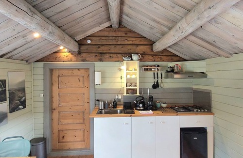 Lesja Bed & Breakfast | Trollskogen Gård
