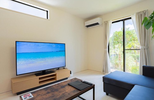 Ginowan Apartment | Tropical Beach Vacation House
