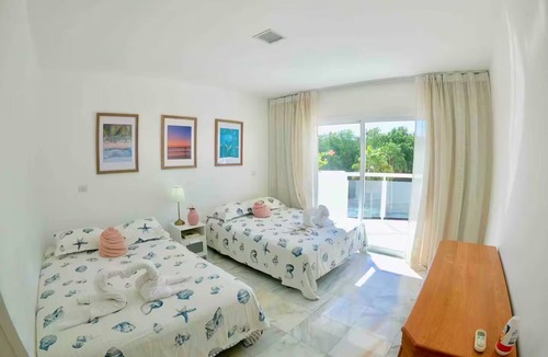 Ramon Santana Apartment | TROPICAL HOTEL ZONE PENT-HOUSE/Nueva Romana Beach