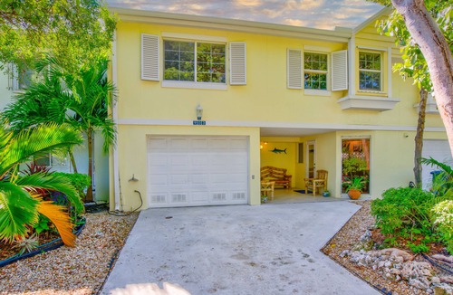 Rock Harbor Condo | Tropical Escape at Mariner’s Club 2BR Key Largo Condo w/Pools & Marina