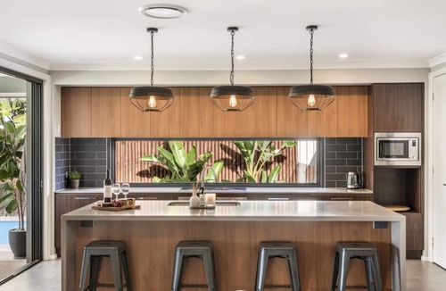 Banksia Beach House | Tropical Family Retreat