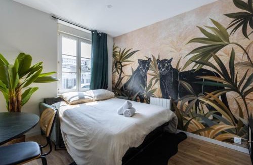 Mulhouse Apartment | Tropical