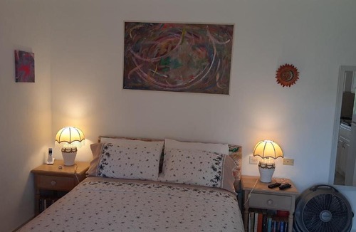 Silver Sands Apartment | Tropical Gecko Studio - Sweet Jewel Apartments