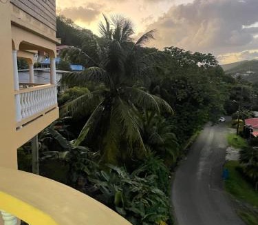 Bois d'Orange House | Tropical Harbour View