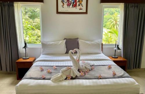Beau Vallon Apartment | Tropical Hideaway