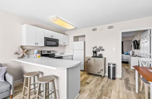 Fort Walton Beach House | Tropical Isle #205