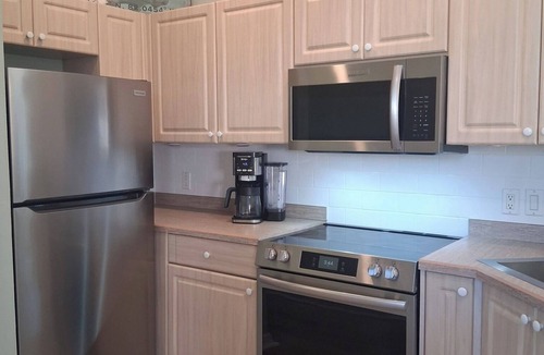 Historic District Cottage | Tropical Key West Cottage Historic Punta Gorda – Walk to Downtown & Waterfront