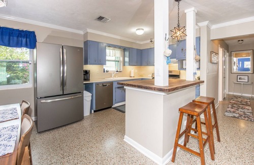 Lake Worth House | Tropical oasis