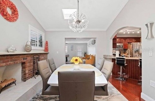 Largo House | Tropical Oasis with Private Pool & Modern Comforts – Minutes to Beach!