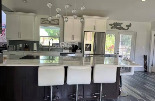 Tequesta House | Tropical paradise - 3 bedrooms, a pool & a Tiki Hut in beautiful Jupiter Florida