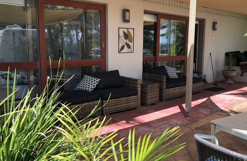 Manning Point House | Tropical paradise surrounded by glistening waters is just waiting for you