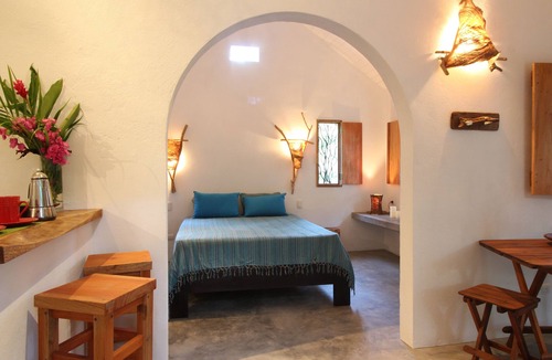 Cedros House | Tropical paradise cottage few steps to the beach between Montezuma and Cabuya