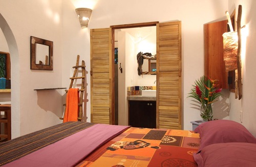 Cedros House | Tropical paradise cottage few steps to the beach between Montezuma and Cabuya