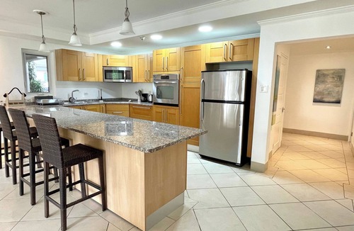 Saint Matthias Condo | TROPICAL PARADISE ON THE BEACH