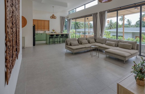 Hin Hong Villa | Tropical Peaceful Poolside Retreat