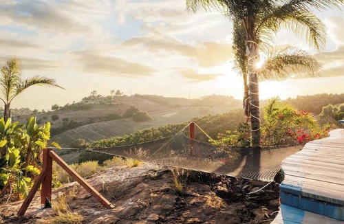 Fallbrook House | Tropical Resort 7 Bed 4 Acres