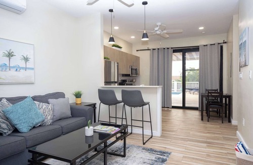 Leeward Settlement Apartment | Tropical Stay Near Beach w/Pool Access & Parking