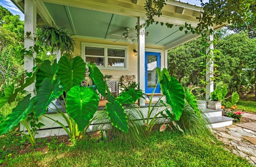Seagrove Beach Apartment | Tropical Studio: 1/4 Mi to Public Beach Access!