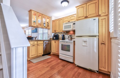 Key West House | Tropical Tee-Time: 2BR Townhome in Key West Golf Club with Two Shared Pools, Fitness Center, Dogs OK