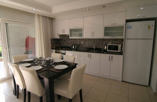 Kemer Mahallesi Apartment | TROPICANA G 2, 2 bed ground floor home on corner position in a 5 star community